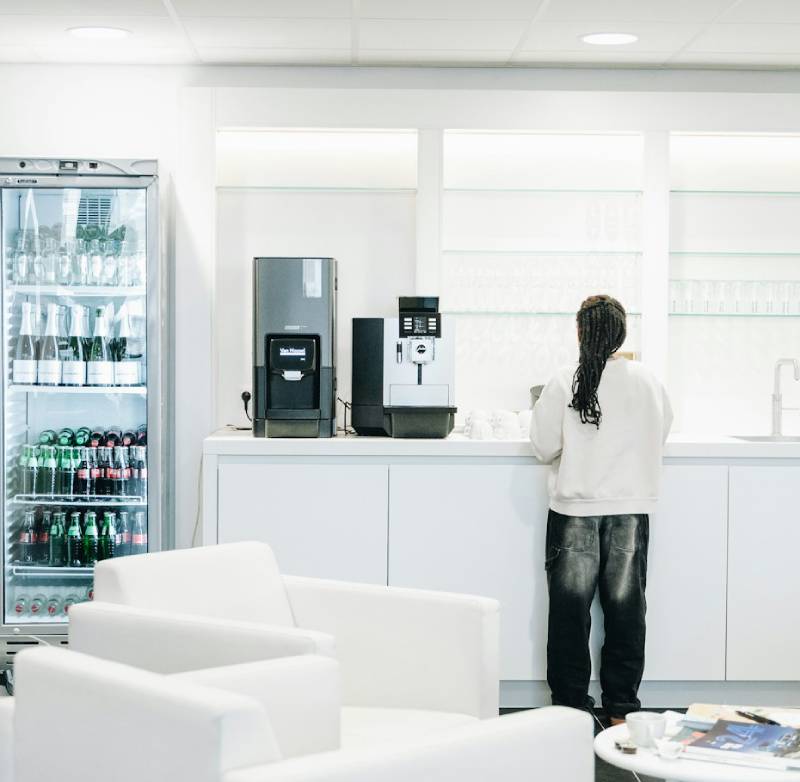 Serwis ekspresów do kawy Jura w Warszawie