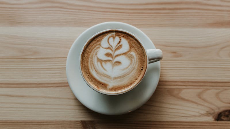 Jak uruchomić ekspres do kawy De’Longhi?